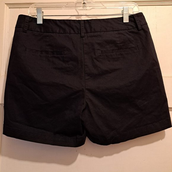NEW DIRECTIONS BLACK SHORTS WOMENS SIZE 10P PETITES CHINO STRETCH ATHLETIC GOLF - Picture 2 of 6